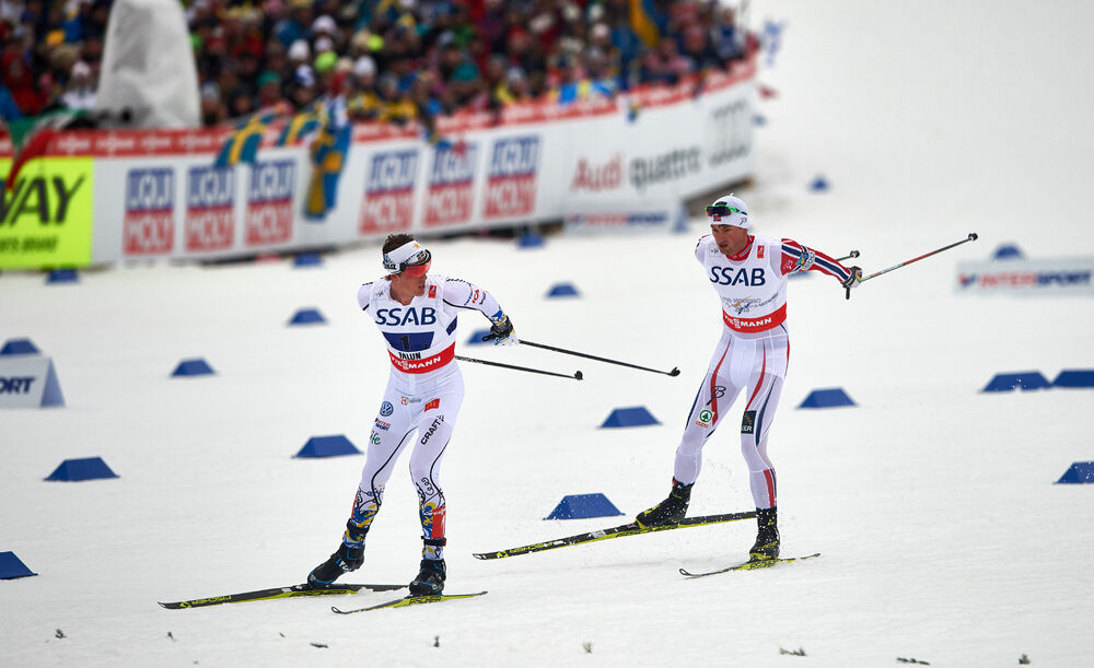 27.02.2015, Falun, Sweden (SWE): Calle Halfvarsson (SWE), Petter Northug (NOR), (l-r) - FIS nordic world ski championships, cross-country, 4x10km men, Falun (SWE). www.nordicfocus.com. © NordicFocus. Every downloaded picture is fee-liable.