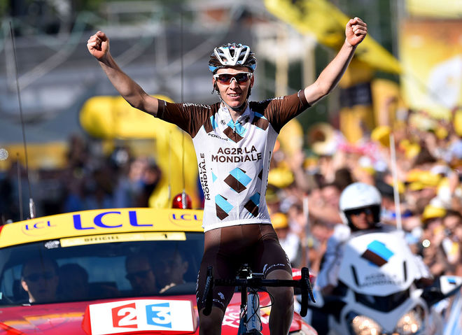 ROMAIN BARDET är en av stjärnorna i AG2R La Mondiale som nu kommer att köra i One Ways kläder. Här från den 18:e etappen i Tour de France. Foto: ONE WAY SPORTS OY