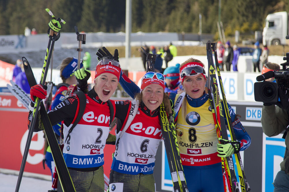 12.12.2015, Hochfilzen, Austria (AUT):Maren Hammerschmidt (GER), Laura Dahlmeier (GER), Gabriela Soukalova (CZE), (l-r) -  IBU world cup biathlon, pursuit women, Hochfilzen (AUT). www.nordicfocus.com. © Manzoni/NordicFocus. Every downloaded picture is f