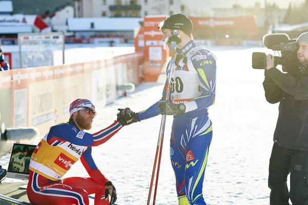 12.12.2015, Davos, Switzerland (SUI):Martin Johnsrud Sundby (NOR), Maurice Manificat (FRA), (l-r) - FIS world cup cross-country, 30km men, Davos (SUI). www.nordicfocus.com. © Felgenhauer/NordicFocus. Every downloaded picture is fee-liable. NordicFocus