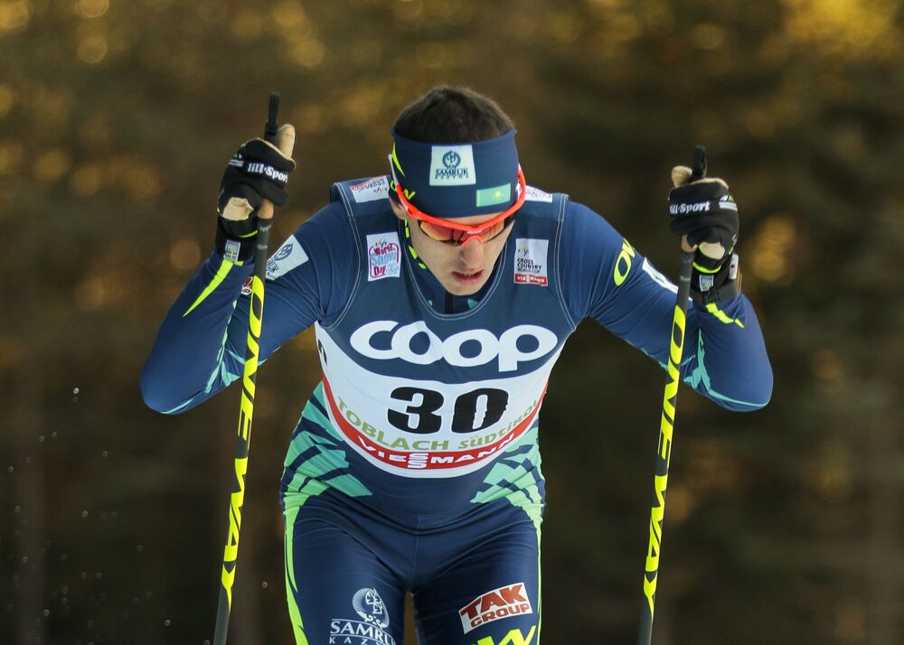 20.12.2015, Toblach, Italy (ITA):Alexey Poltoranin (KAZ) - FIS world cup cross-country, 15km men, Toblach (ITA). www.nordicfocus.com. Â© Modica/NordicFocus. Every downloaded picture is fee-liable.