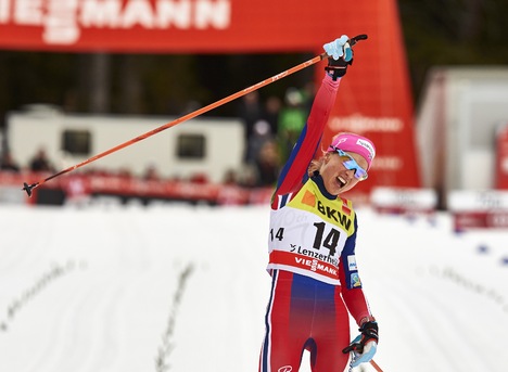 02.01.2016, Lenzerheide, Switzerland (SUI):Therese Johaug (NOR) - FIS world cup cross-country, tour de ski, mass women, Lenzerheide (SUI). www.nordicfocus.com. © Felgenhauer/NordicFocus. Every downloaded picture is fee-liable. NordicFocus 02.01.2016, Lenzerheide, Switzerland (SUI):Therese Johaug (NOR) - FIS world cup cross-country, tour de ski, mass women, Lenzerheide (SUI). www.nordicfocus.com. © Felgenhauer/NordicFocus. Every downloaded picture is fee-liable.