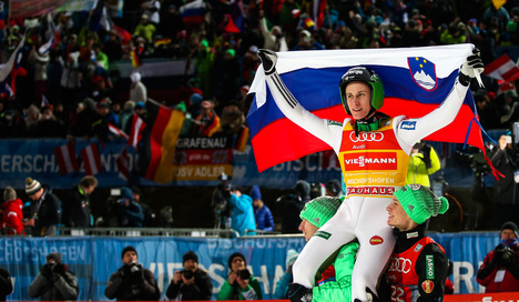 06.01.2016, Bischofshofen, Austria (AUT): Peter Prevc (SLO) carried by Robert Kranjec (SLO) and Anze Lanisek (SLO) (l-r)- FIS world cup ski jumping, four hills tournament, individual HS140, Bischofshofen (AUT). www.nordicfocus.com. © Laiho/NordicFocus. NordicFocus 06.01.2016, Bischofshofen, Austria (AUT): Peter Prevc (SLO) carried by Robert Kranjec (SLO) and Anze Lanisek (SLO) (l-r)- FIS world cup ski jumping, four hills tournament, individual HS140, Bischofshofen (AUT). www.nordicfocus.com. © Laiho/NordicFocus.