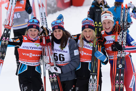 24.01.2016, Nove Mesto, Czech Republic (CZE):Ingvild Flugstad Oestberg (NOR), Heidi Weng (NOR), Therese Johaug (NOR), Astrid Uhrenholdt Jacobsen (NOR), (l-r) - FIS world cup cross-country, 4x5km women, Nove Mesto (CZE). www.nordicfocus.com. © Rauschendo NordicFocus 24.01.2016, Nove Mesto, Czech Republic (CZE):Ingvild Flugstad Oestberg (NOR), Heidi Weng (NOR), Therese Johaug (NOR), Astrid Uhrenholdt Jacobsen (NOR), (l-r) - FIS world cup cross-country, 4x5km women, Nove Mesto (CZE). www.nordicfocus.com. © Rauschendo