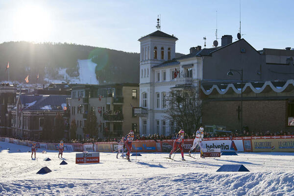 03.02.2016, Drammen, Norway (NOR): female athletes racing in backlight - FIS world cup cross-country, individual sprint, Drammen (NOR). www.nordicfocus.com. © Felgenhauer/NordicFocus. Every downloaded picture is fee-liable. NordicFocus
