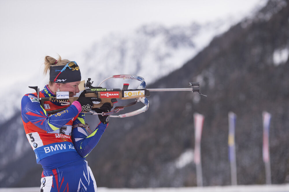24.01.2016, Antholz, Italy (ITA):Marie Dorin (FRA) -  IBU world cup biathlon, relay women, Antholz (ITA). www.nordicfocus.com. © Manzoni/NordicFocus. Every downloaded picture is fee-liable.