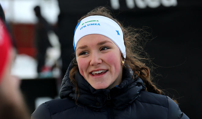 MOA LUNDGREN från IFK Umeå började med guld direkt i sprinten i ungdoms-OS i Lillehammer. Foto/rights: KJELL-ERIK KRISTIANSEN/sweski.com