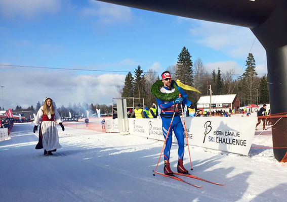 EN FRISK DAVID är en vinnare! David Frisk vann Västgötaloppet och nu är målet topp-20 i Vasaloppet på hemmaplan. Foto: ARRANGÖREN