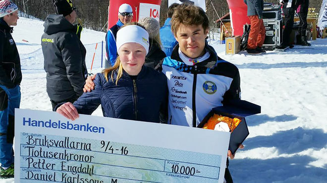 DANIEL KARLSSONS MINNESFOND på 10.000 kronor gick till Petter Engdahl, båda ÖSK-åkare.