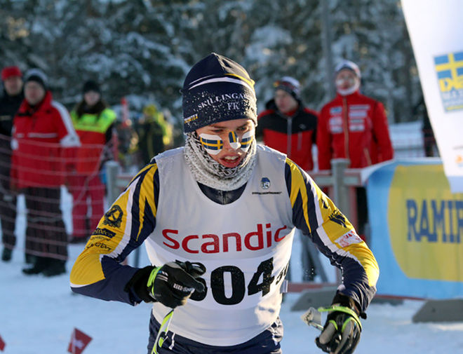 DET VAR betydligt varmare på Valborgsmässoaftonen då Leo Johansson från Skillingaryd vann löptävlingen Gräsberget Open vid Torsby. Foto: THORD ERIC NILSSON
