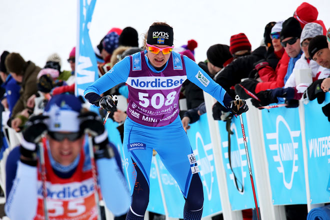 SARA LINDBORG går till nya Team Serneke nästa säsong. Här från Årefjällsloppet i Edsåsdalen i vintras. Foto/rights: MARCELA HAVLOVA/sweski.com