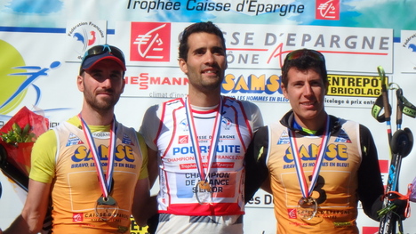 poursuite seniors hommes