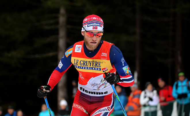 MARTIN JOHNSRUD SUNDBY vann minitouren i Lillehammer efter en stark avslutning i jaktstarten. Foto/rights: MARCELA HAVLOVA/sweski.com