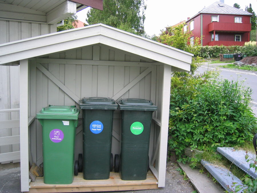 Eggen - Dokumentasjon av avfallsdeponier Eggen - Dokumentasjon av avfallsdeponier