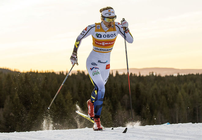 STINA NILSSON var på väg mot något stort igen i Lillehammer, men hon bröt staven vid ingången till upploppet i kvartsfinalen och blev utslagen. Foto: NORDIC FOCUS