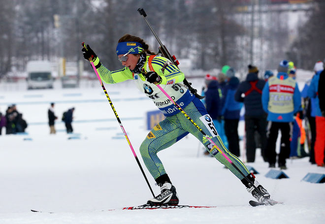ANNA MAGNUSSON på väg mot en 14:e plats och nytt personbästa vid världscupsprinten i Östersund. Foto/rights: MARCELA HAVLOVA/sweski.com