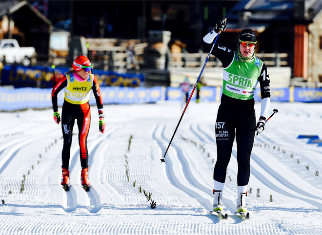 BRITTA JOHANSSON NORGREN, Lager 157 Ski Team spurtar ner Katerina Smutna och vinner La Sgambeda i Livigno i Italien. Foto: VISMA SKI CLASSICS