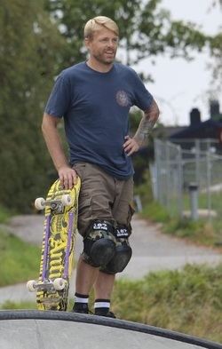 Kulturprisvinner 2016 Andre Simonsen i Risil Skatepark ©Vestby Avis/Mattias Mellquist Kulturprisvinner 2016 Andre Simonsen i Risil Skatepark