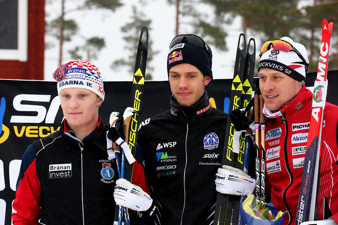HERRARNAS TRE BÄSTA på SM skiathlon Söderhamn, fr v: Jens Burman (2:a), Marcus Hellner (1:a) och Anders Svanebo (3:a). Foto/rights: MARCELA HAVLOVA/sweski.com