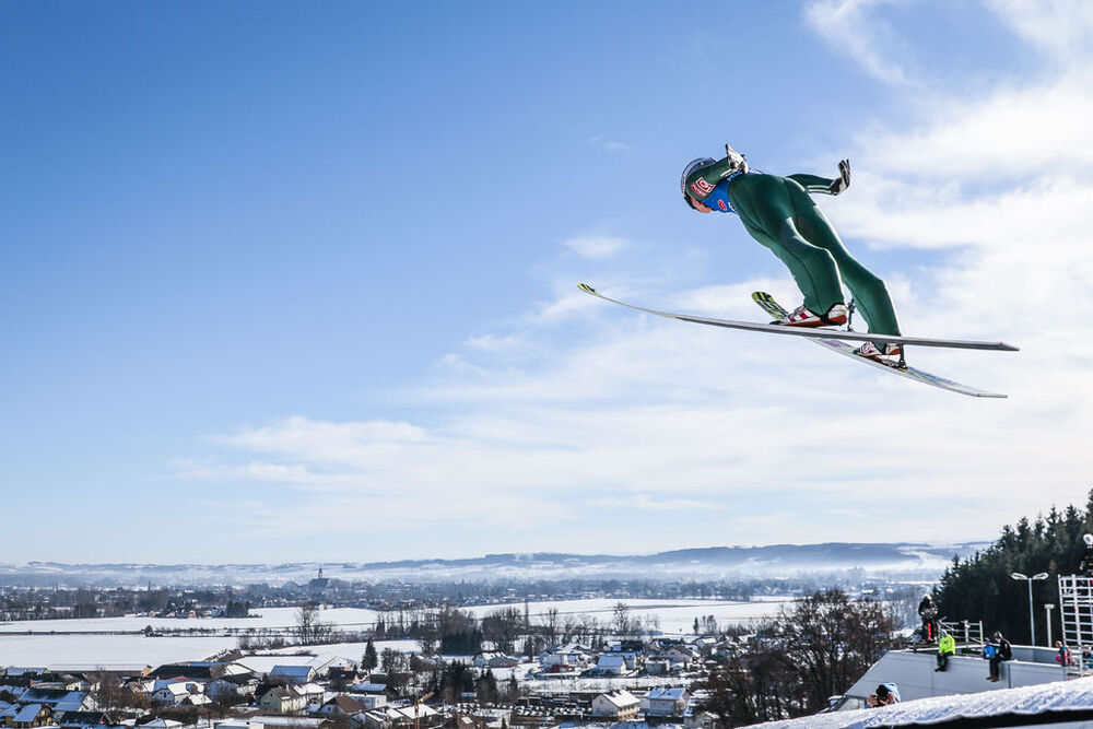 05.02.2017, Hinzenbach, Austria (AUT):Maren Lundby (NOR) - FIS world cup ski jumping ladies, individual HS94, Hinzenbach (AUT). www.nordicfocus.com. © Modica/NordicFocus. Every downloaded picture is fee-liable.