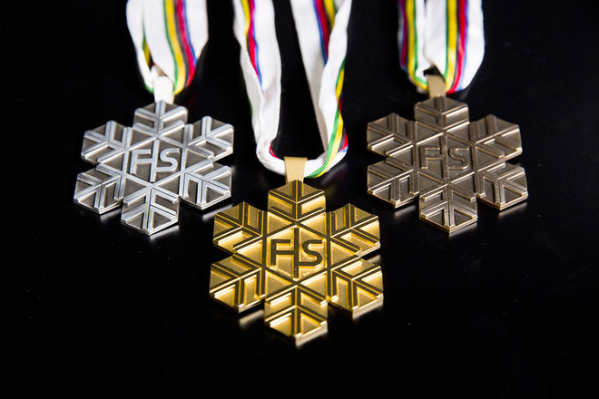 DET BLIR KNAPPAST några VM-medaljer på dom åkarna som inledde skid-VM i Lahtis under onsdagen. Foto: NORDIC FOCUS