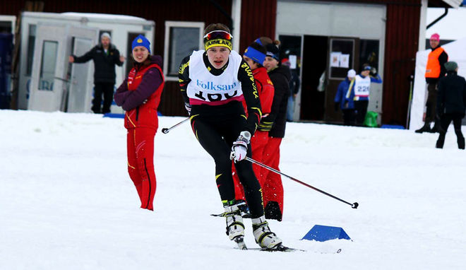 HÄR FORSAR Kerstin Nästlund från Värmland fram till en 15:e plats i sprinttävlingen i riksfinalen i Folksam cup i Torsby. Foto: ELIN VÄRMSJÖ