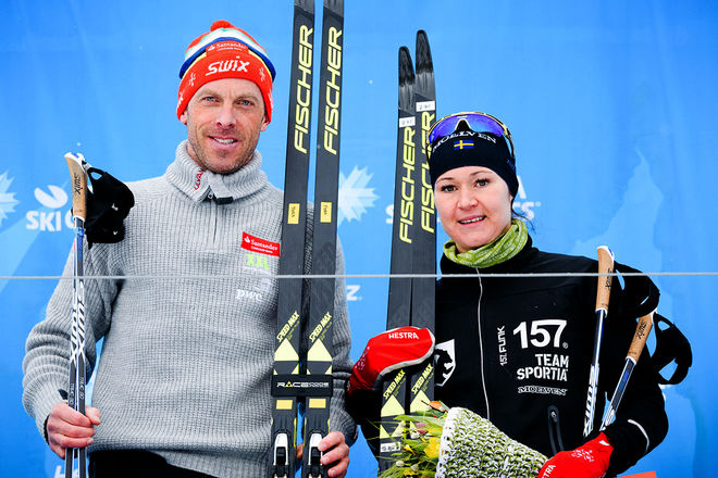 ANDERS AUKLAND (tv) och Britta Johansson Norgren vann Årefjällsloppet i lördags efter spännande avslutningar i Edsåsdalen. Foto: MAGNUS ÖSTH