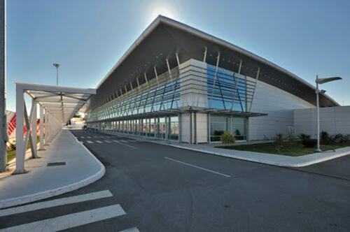 Arkitekt Zorica_Flyplass Montenegro