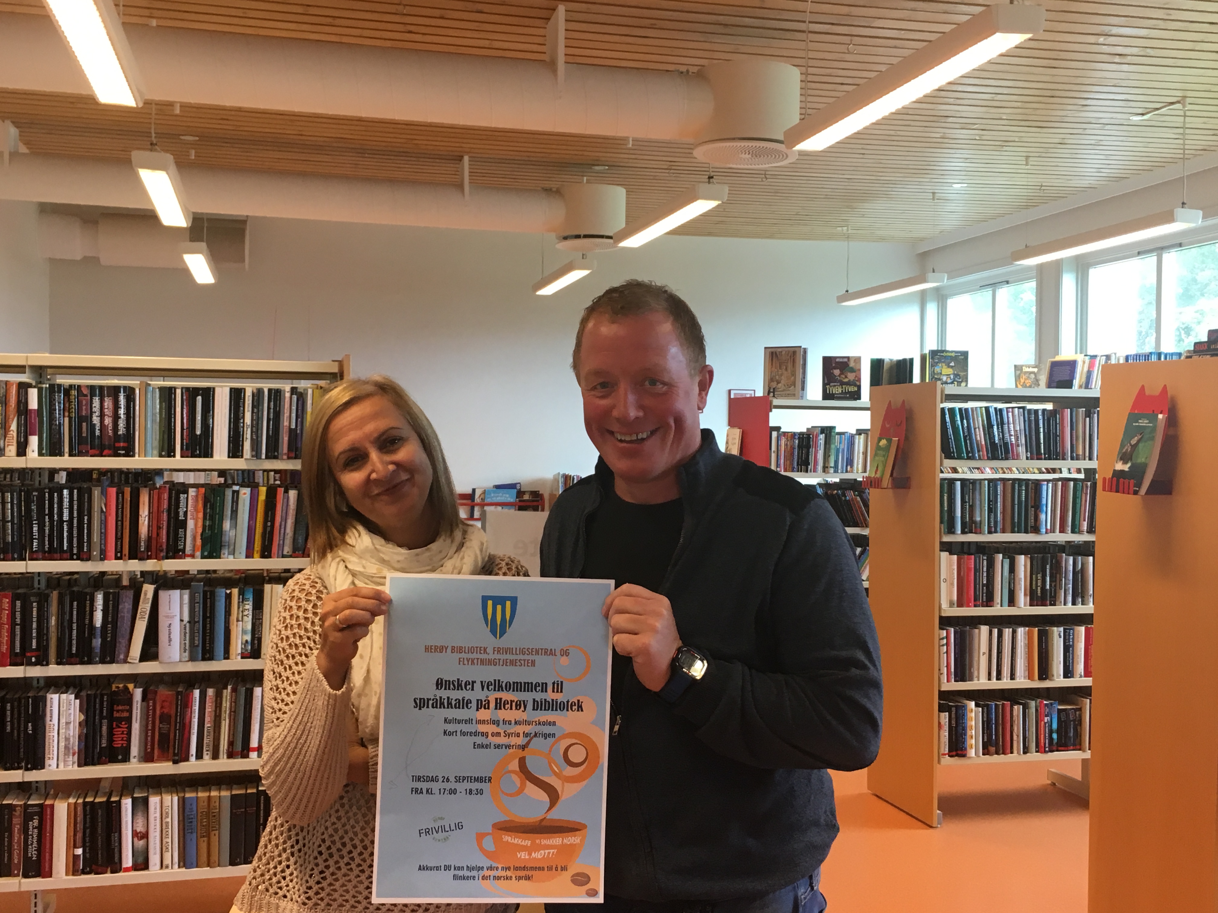 Språkkafe på biblioteket_Jelena og Roar