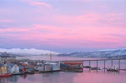Tromsø_cropped_432x287