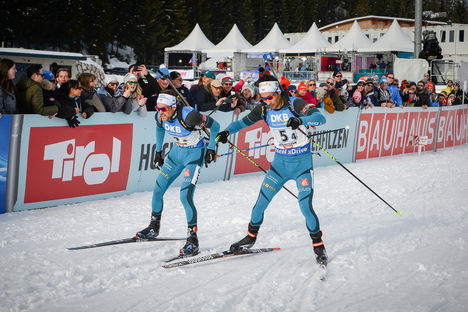 NordicFocus 18.02.2017, Hochfilzen, Austria (AUT):Simon Desthieux (FRA), Martin Fourcade (FRA) - IBU world championships biathlon, relay men, Hochfilzen (AUT). www.nordicfocus.com. © NordicFocus. Every downloaded picture is fee-liable.