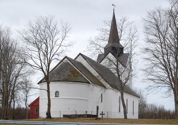 Herøy kirke
