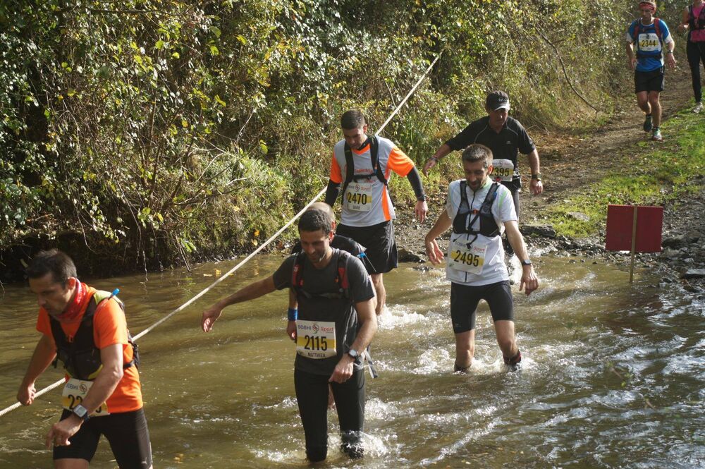 TRAIL HYROME