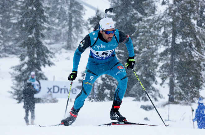MARTIN FOURCADE på väg mot seger i säsongens första tävling i norska Sjusjøen. Foto/rights: MARCELA HAVLOVA/KEK-photo