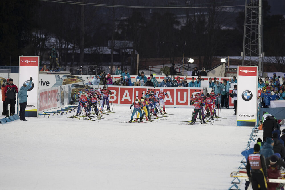 26.11.2017, Oestersund, Sweden, (SWE):Event Feature: start of the first race of the season - IBU world cup biathlon, single mixed relay, Oestersund (SWE). www.nordicfocus.com. © Manzoni/NordicFocus. Every downloaded picture is fee-liable.