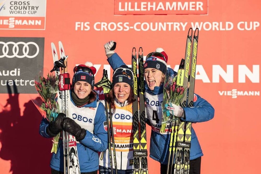 03.12.2017, Lillehammer, Norway (NOR):Heidi Weng (NOR), Charlotte Kalla (SWE), Ragnhild Haga (NOR), (l-r) - FIS world cup cross-country, skiathlon women, Lillehammer (NOR). www.nordicfocus.com. © Modica/NordicFocus. Every downloaded picture is fee-liabl