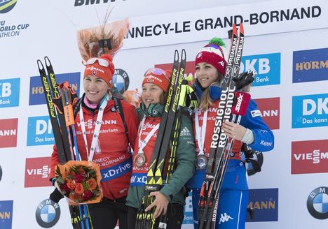 NordicFocus 16.12.2017, Annecy-Le Grand Bornand, France (FRA):Anastasiya Kuzmina (SVK), Laura Dahlmeier (GER), Lisa Vittozzi (ITA), (l-r) - IBU world cup biathlon, pursuit women, Annecy-Le Grand Bornand (FRA). www.nordicfocus.com. © Manzoni/NordicFocus. Every down