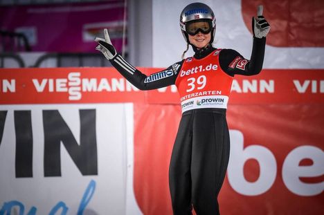 NordicFocus 17.12.2017, Hinterzarten, Germany (GER):Maren Lundby (NOR) - FIS world cup ski jumping ladies, individual HS108, Hinterzarten (GER). www.nordicfocus.com. © Tumashov/NordicFocus. Every downloaded picture is fee-liable.