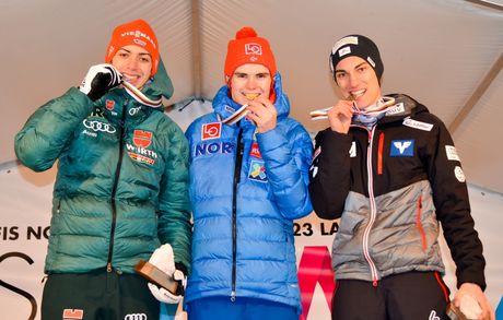 1517569950-DSC_1869