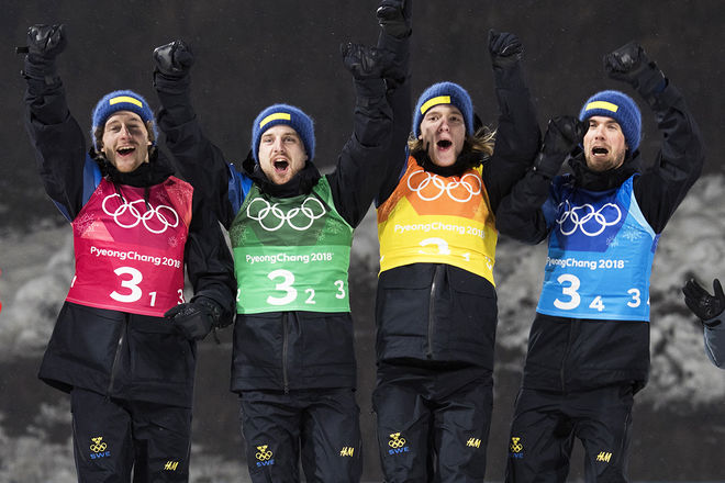 ÅRETS LAG? Det sensationella OS-guldet i herrarnas skidskyttestafett togs av Peppe Femling, Jesper Nelin, Sebastian Samuelsson och Fredrik Lindström. Foto: NORDIC FOCUS