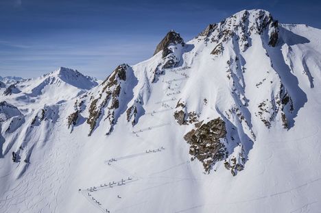 PIERRA MENTA2