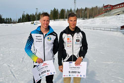 MAX NOVAK, Offerdal (höger) var tvåa och Emil Persson, ÖSK trea i herrklassen i Jemtland Ski Tour 2018. Segraren Erik Melin Söderström, ÖSK var inte på plats. Foto: ARRANGÖREN