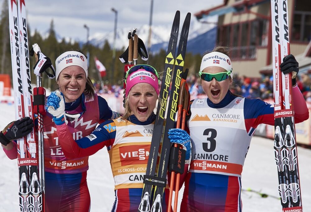 12.03.2016, Canmore, Canada (CAN):Heidi Weng (NOR), Therese Johaug (NOR), Ingvild Flugstad Oestberg (NOR), (l-r)  - FIS world cup cross-country, pursuit women, Canmore (CAN). www.nordicfocus.com. © Felgenhauer/NordicFocus. Every downloaded picture is fe