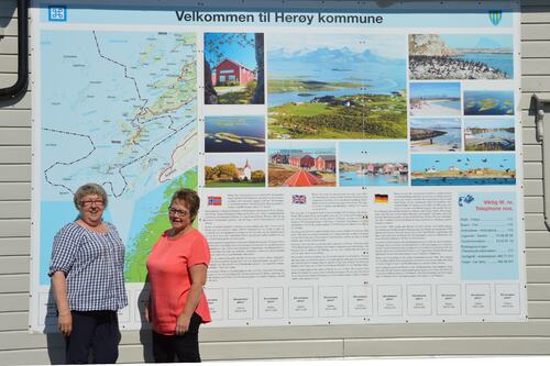 Turistinformasjonen på Herøy ASVO_May og Ragnhild