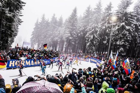 NordicFocus 07.01.2018, Oberhof, Germany (GER):Elisa Gasparin (SUI), Anais Bescond (FRA), Anastasiya Merkushyna (UKR), Victoria Slivko (RUS), Eva Puskarcikova (CZE), Nadezhda Skardino (BLR), Linn Persson (SWE), Sarah Beaudry (CAN), Fuyuko Tachizaki (JPN), (l-r) - I