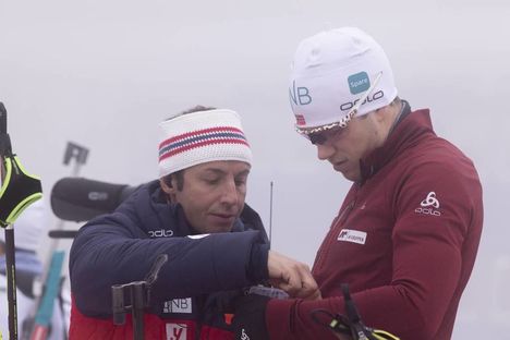 NordicFocus 05.12.2018, Pokljuka, Slovenia (SLO):Patrick Oberegger (ITA) coach Team Norway, Vetle Sjastad Christiansen (NOR), (l-r) - IBU world cup biathlon, individual men, Pokljuka (SLO). www.nordicfocus.com. © Manzoni/NordicFocus. Every downloaded picture is fee
