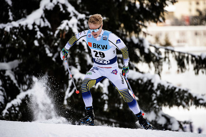 JENS BURMAN visade stor framgång i Davos där han var bäste svensk som 12:a i loppet över 15 km. Foto: NORDIC FOCUS