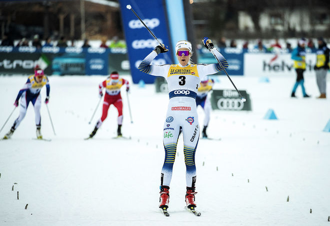 STINA NILSSON var helt överlägsen i lördagens Tour de Ski-sprint i Toblach. Kan någon svensk åkare överraska i söndagens fristilstävling? Foto: NORDIC FOCUS
