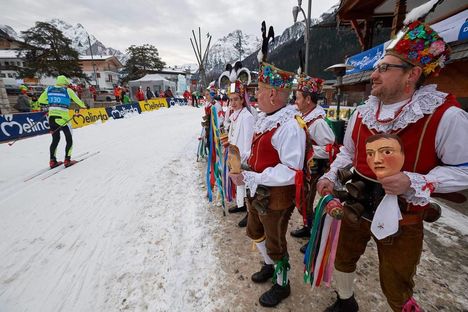 NordicFocus 27.01.2019, Cavalese, Italy (ITA):Group of athletes - Visma Ski Classics and FIS Worldloppet Cup Marcialonga, Cavalese (ITA). www.nordicfocus.com. © Rauschendorfer/NordicFocus. Every downloaded picture is fee-liable.