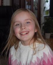 Julie Kleiven Pettersen 8 år